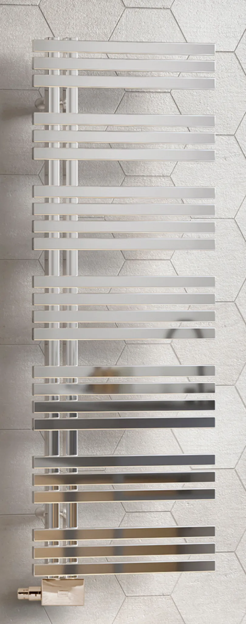 BEMM Design-Heizkörper „Blues“ 50 × 77 cm in Edelstahl spiegelpoliert
