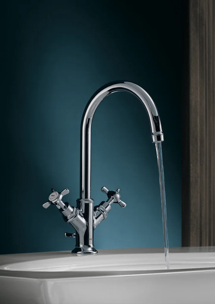 Hansgrohe AXOR Montreux 2-Griff Waschtischarmatur Chrom, ComfortZone 210, Ausladung 175 mm, Auslaufhöhe 211 mm, Kreuzgriff, Laminarstrahl, max. Durchfluss 5 l/min
