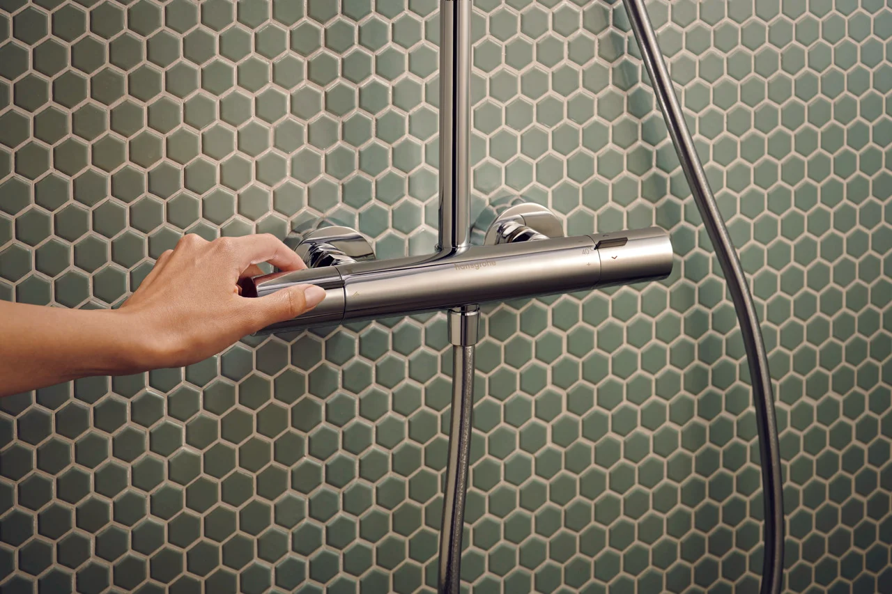Activera Q Showerpipe 290/180 1jet EcoSmart mit Ecostat Fine, Oberfläche: Chrom Activera Q Showerpipe 290/180 1jet EcoSmart mit Ecostat Fine, Oberfläche: Chrom