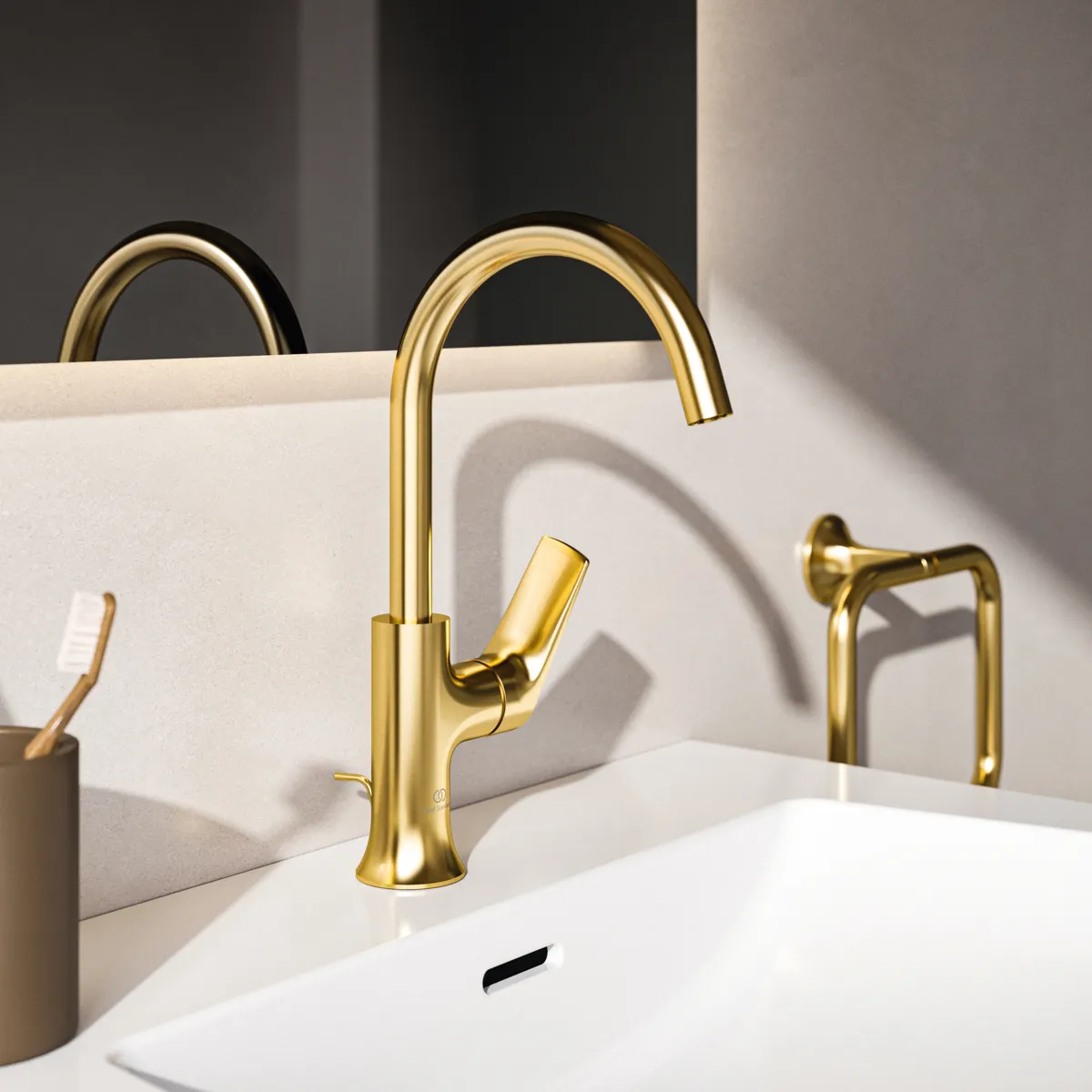 Waschtischarmatur hoher Auslauf La Dolce Vita mit Ablaufgarnitur Brushed Gold Waschtischarmatur hoher Auslauf La Dolce Vita mit Ablaufgarnitur Brushed Gold