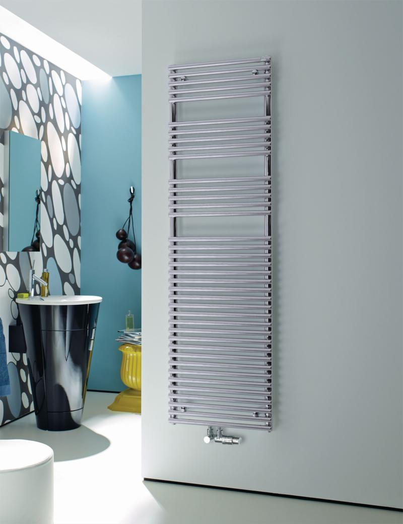 Zehnder Design-Heizkörper „Forma Spa“ für Warmwasser-Zentralheizung oder gemischten Betrieb mit 50 mm-Mittelanschluss 59,6 × 144,1 cm in Light Jeans Zehnder Design-Heizkörper „Forma Spa“ für Warmwasser-Zentralheizung oder gemischten Betrieb mit 50 mm-Mittelanschluss 59,6 × 144,1 cm in Light Jeans