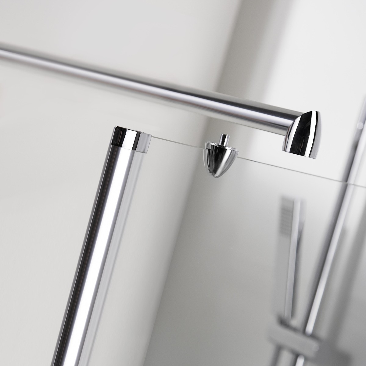 HSK teilgerahmte Drehtür „Exklusiv“ für wegschwenkbare Seitenwand Glas Grau, Profile Chromoptik (Alu Hochglanz poliert), B: 750 mm H: 2000 mm HSK teilgerahmte Drehtür „Exklusiv“ für wegschwenkbare Seitenwand Glas Grau, Profile Chromoptik (Alu Hochglanz poliert), B: 750 mm H: 2000 mm