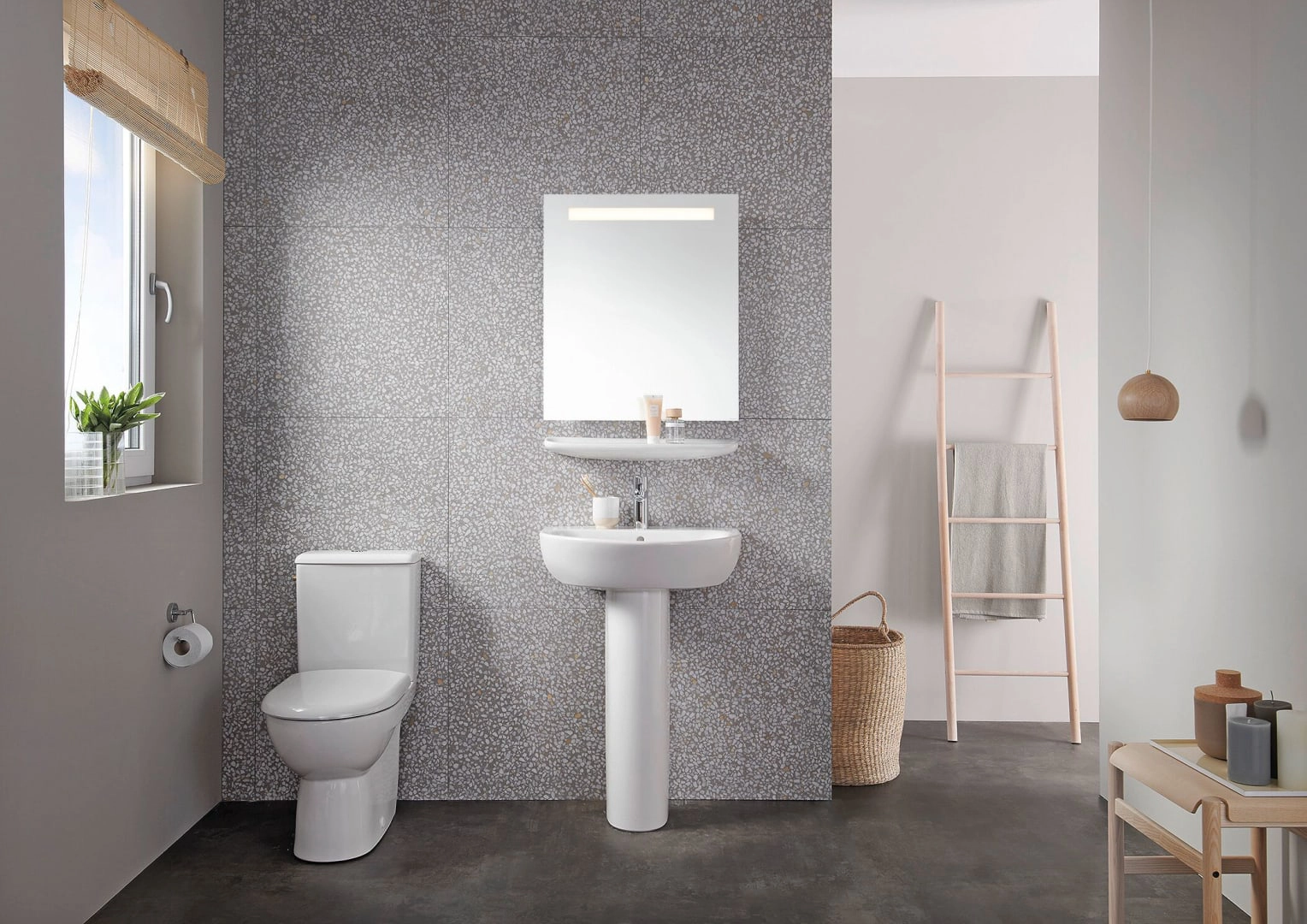 Renova Wandablage: B=60cm, H=7cm, T=13.5cm, weiß Renova Wandablage: B=60cm, H=7cm, T=13.5cm, weiß